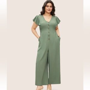 BloomChic Plus Size XL Solid Button Up Ruffle Cap Sleeve Jumpsuit us14-16